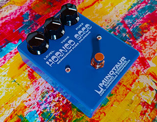 ギター Minotaur Sonic Terror Fuzz and Burn Minotaur Sonic Terrors Fuzz and Burn - Cough Crippled Wizard